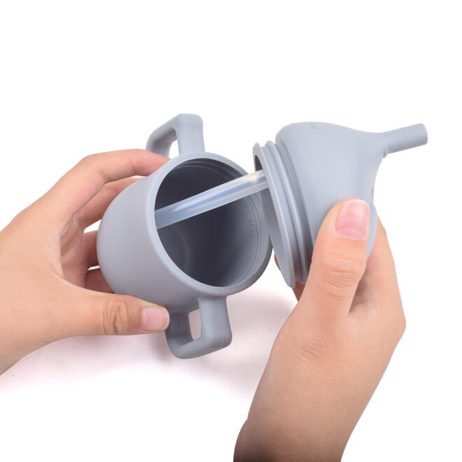 BPA free silicone baby cup straw